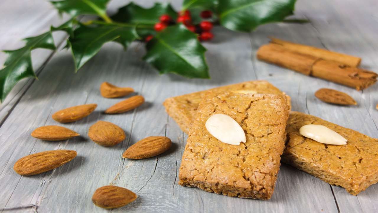 Ricetta, lo stomatico calabrese fatto in casa: un dolce gustoso  dall'amabile profumo