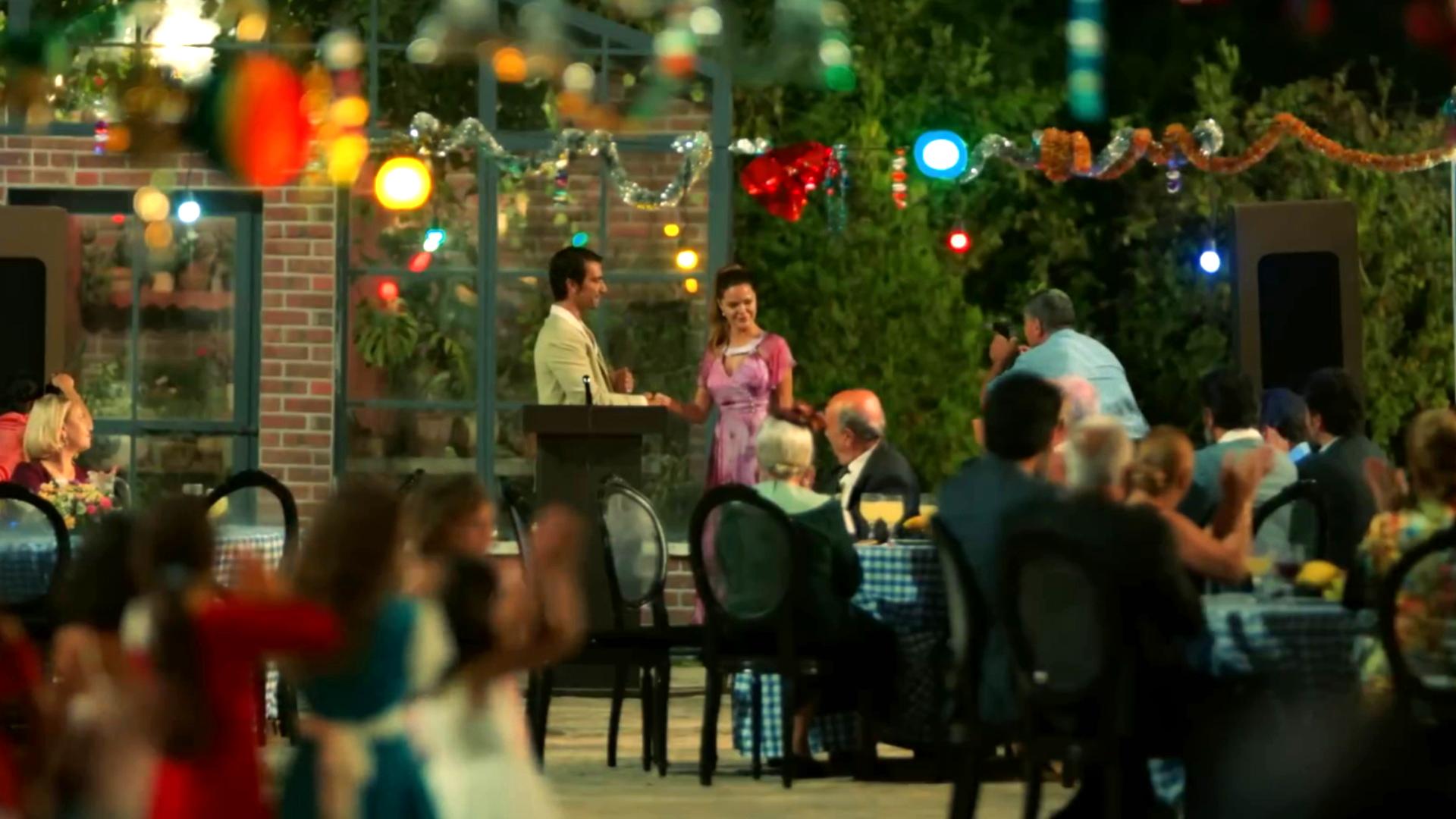 Terra amara, episodio 8/01 Zuleyha presenta Mehmet Kara a tutta Cukurova Terra amara, episodio 8/01 Zuleyha presenta Mehmet Kara a tutta Cukurova